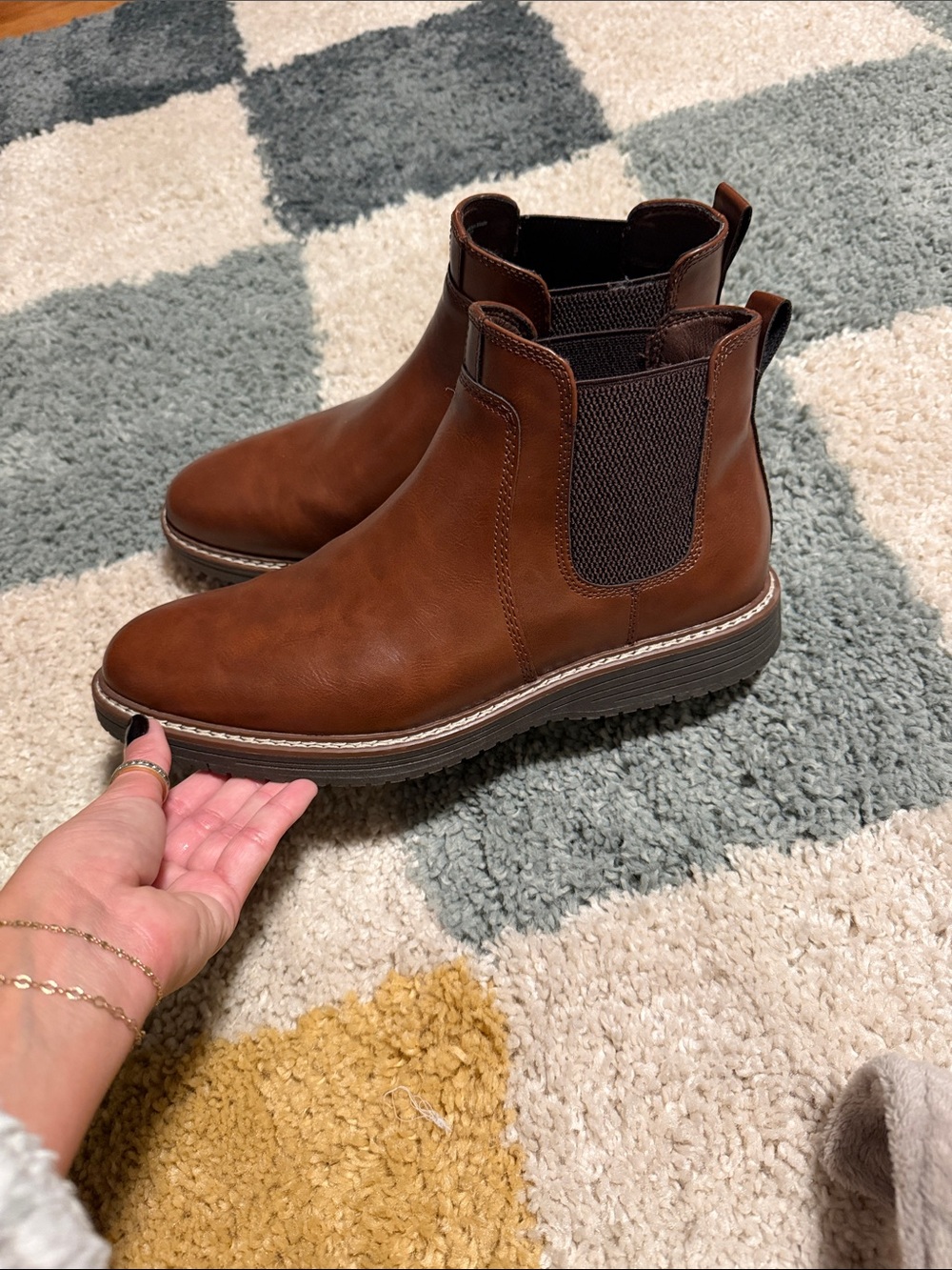 Sonoma Chestnut Brown Chelsea Boots